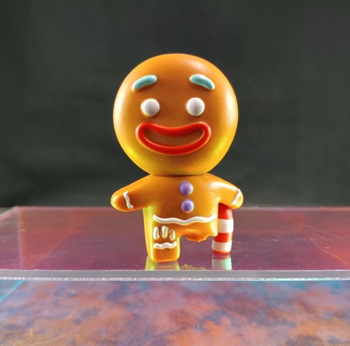 Super7 gingerbread man - super7,